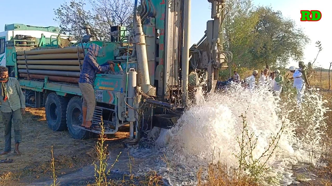 borewell water | 35 & 60 फीट पे 50 HP मोटर का पानी | फुल प्रेसर पानी | Radhika drilling