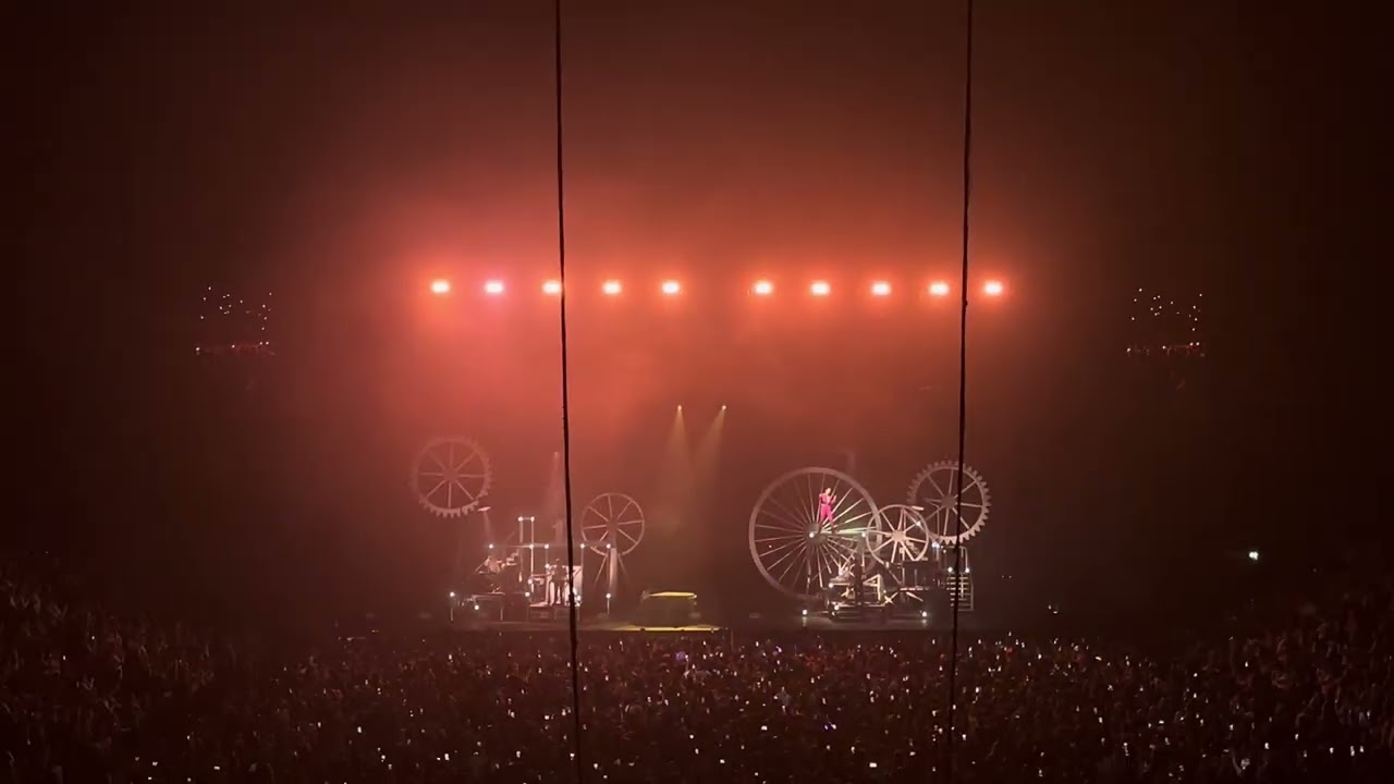 MIKA - Interlude & Lollipop | AO Arena, Manchester | 11/02/2026