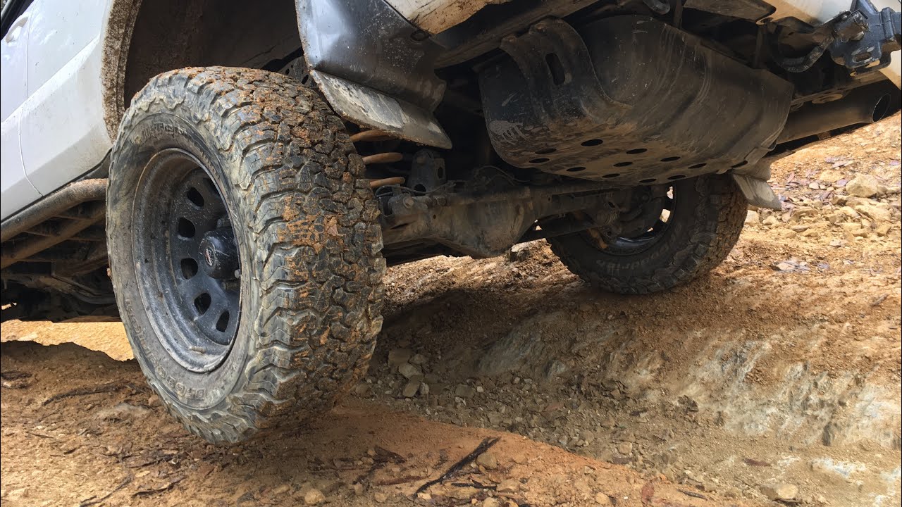4x4 ACTION ON THE TRACKS - WARM UP TRACK 1&2 subscribe for part2&3 CRAZY! - PRADO are Tough
