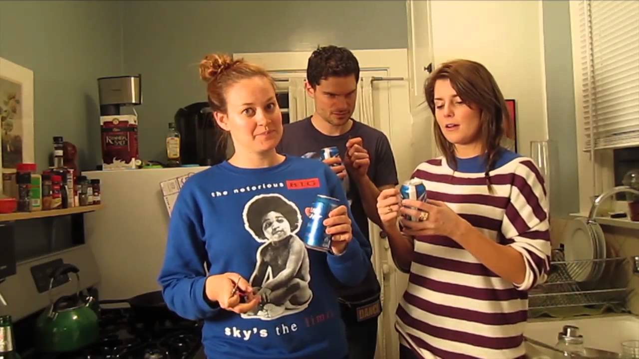 SHOTGUNNING A BEER WITH MAMRIE AND FLULA