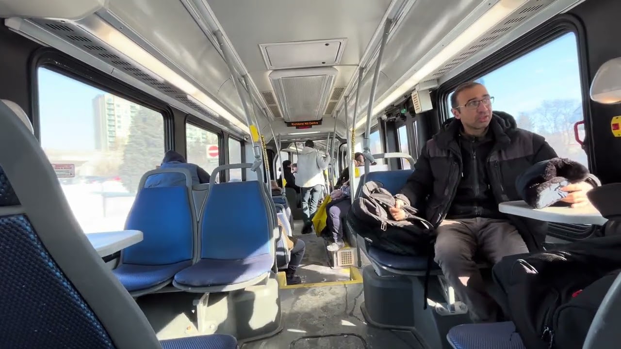 YRT VIVA #1976 NovaBus LFSA