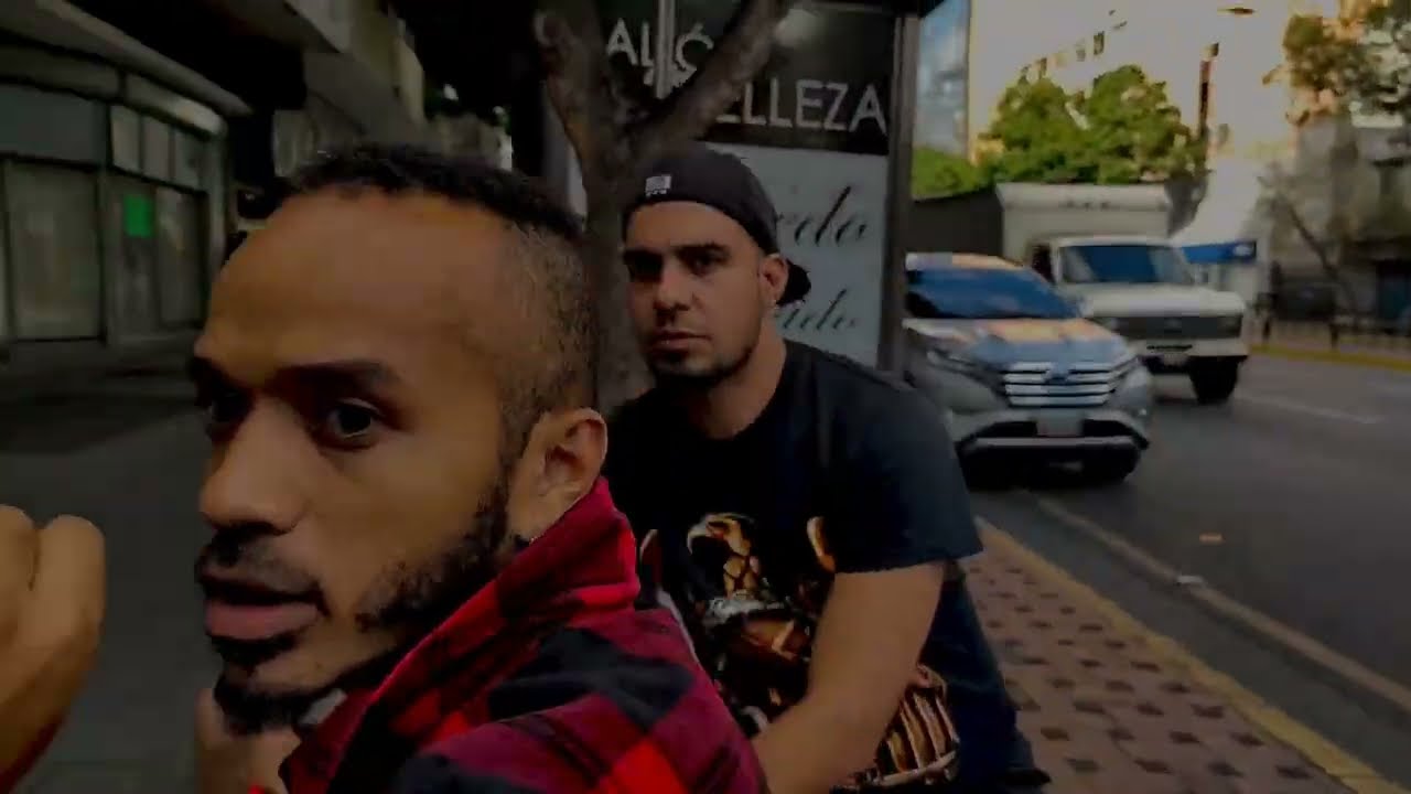 1) Esos - No Hay sitio [VMF5] #livesession