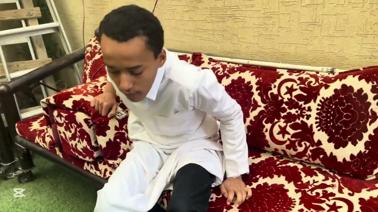 ‏مسلسل ‏شباب الحارة ‏الحلقة ‏  الثانية ‏العنوان ‏المعلم الهطف