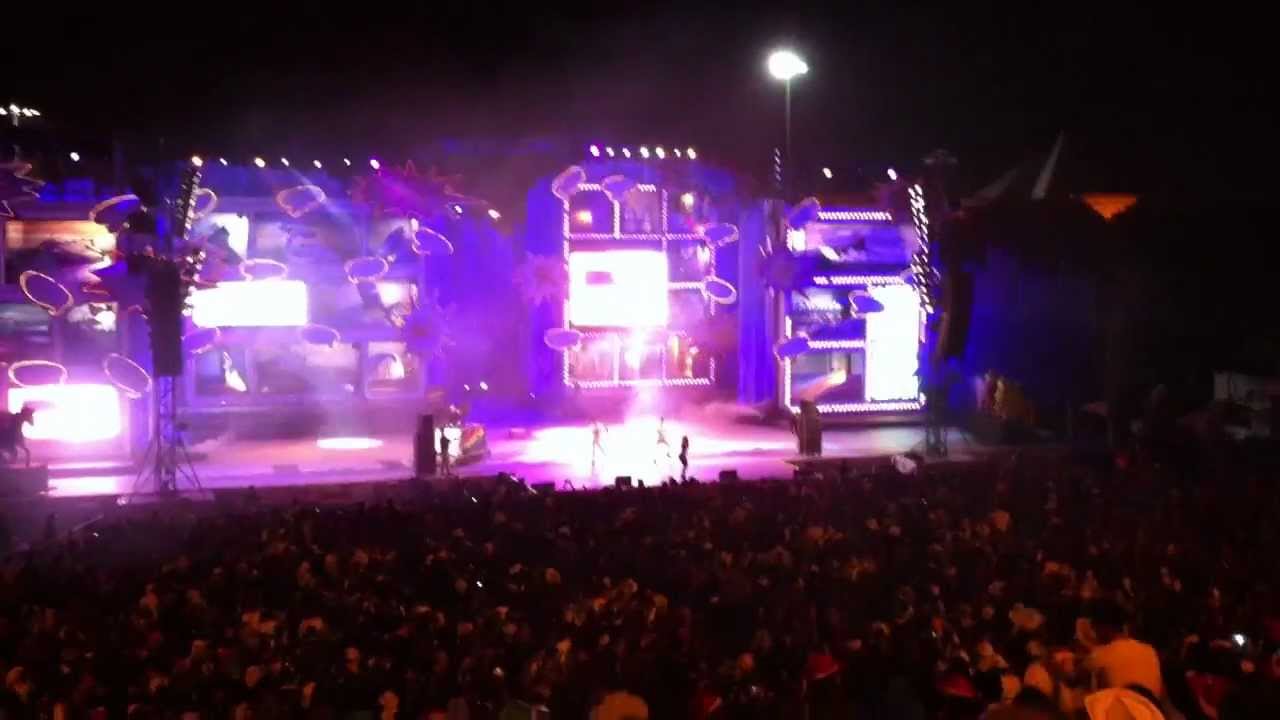 Concierto 40 Principales. Carnaval 2012. Celia feat. Kaye Styles - is it love (Sahara remix)