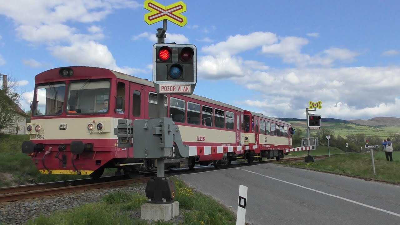 Železniční přejezd Štítná nad Vláří - P8013 - 19.4.2025