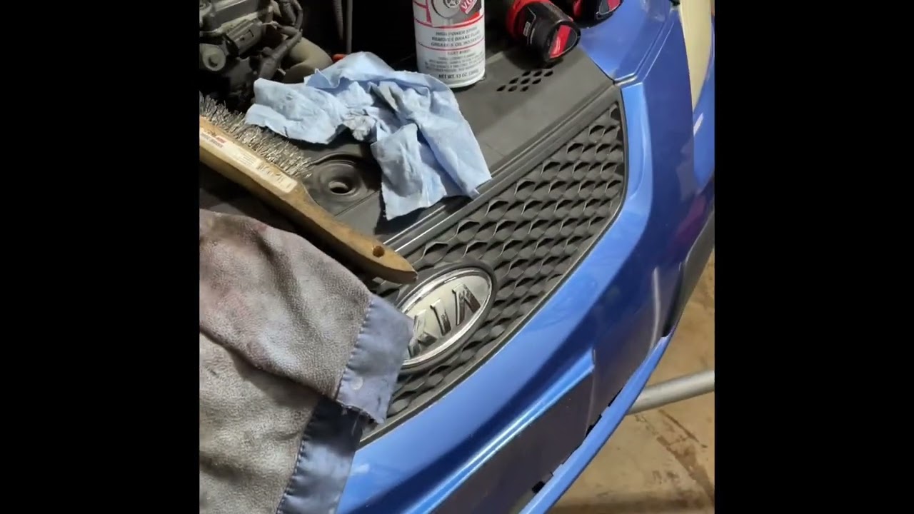 How to replace the timing belt and water pump on a 2007 Kia Rio LX. Tips