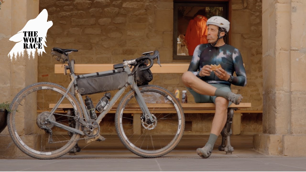 The Wolf Race | Una aventura de gravel  | Juan Flecha