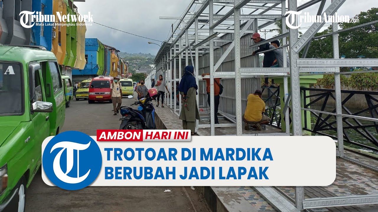 Sopir Angkot Mengeluh Trotoar di Terminal Mardika Berubah Jadi Lapak