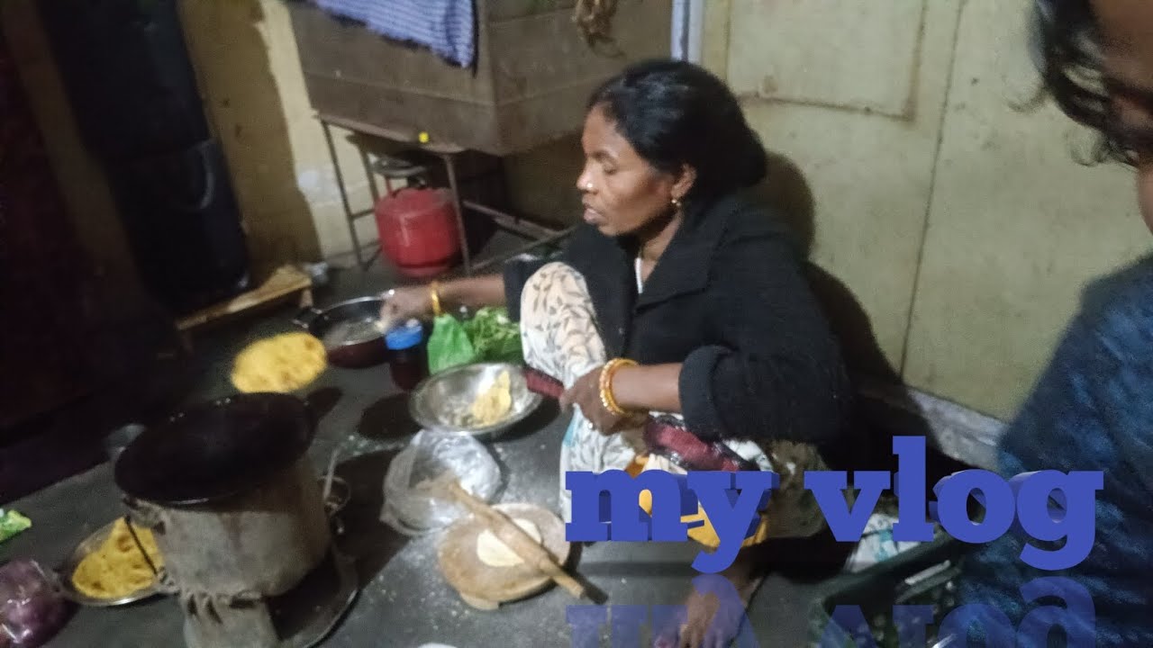 Mummy ne banaya muli ka paratha#viral #minivlog #youtub #instagram #made#mummy #food #home #viral 