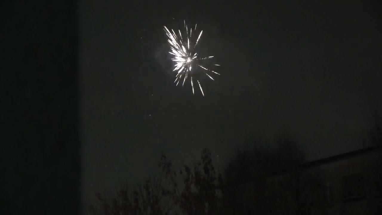 Silvesterfeunerwerk in Schnee