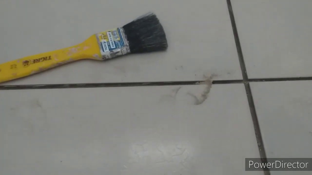 Banheiro com vazamento pelo rejunte veja oque fazer.