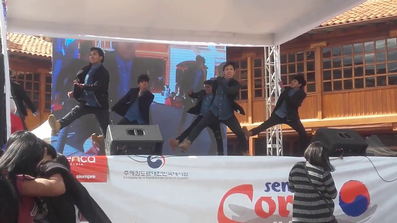 UR - TRooP  en el festival coreano en cuenca