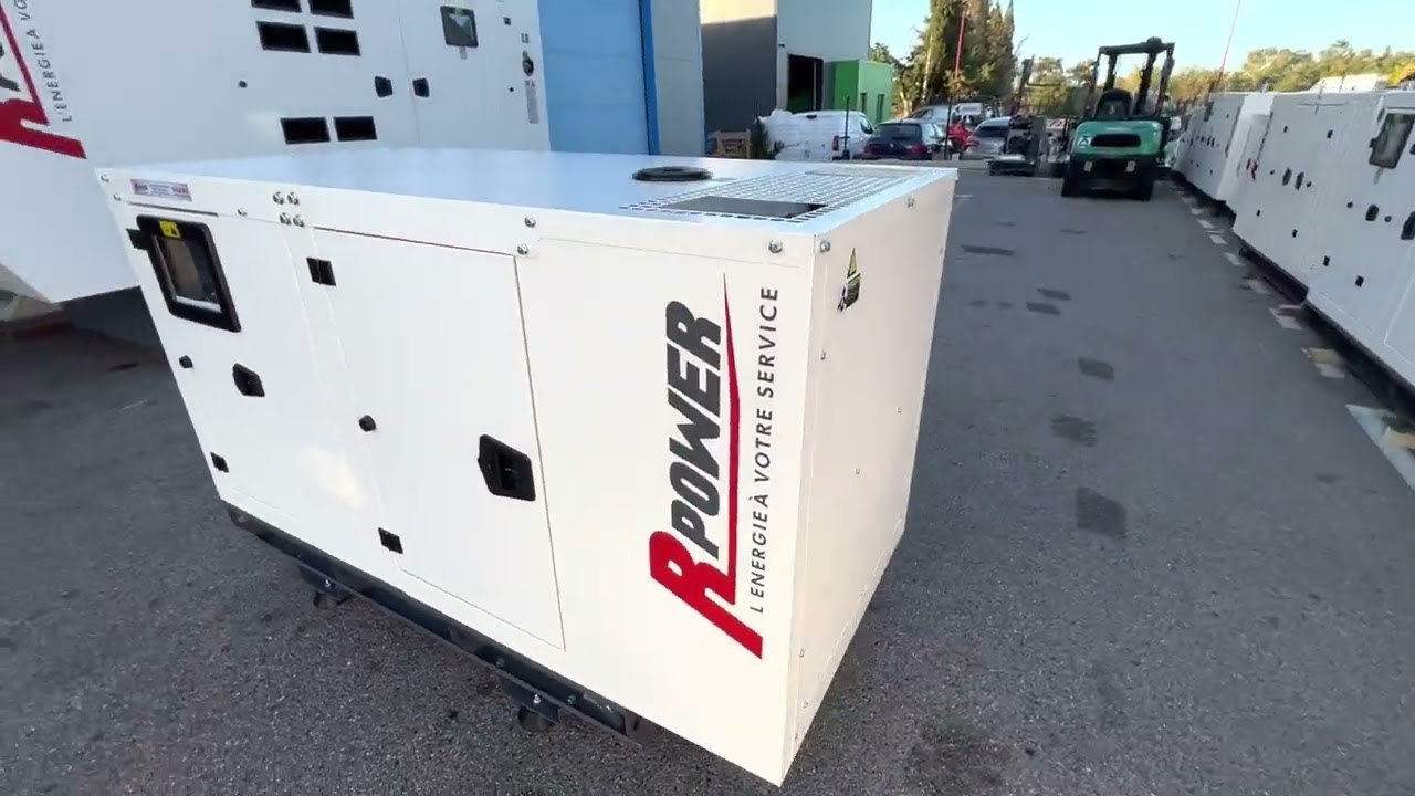 Groupe &eacute;lectrog&egrave;ne diesel 1500tr/mn 13kw 230V capot&eacute; insonoris&eacute;