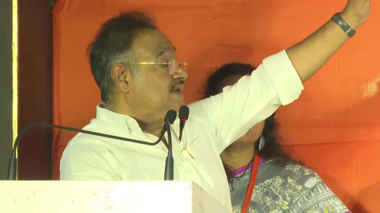 LIVE: কলকাতায় সংখ্যালঘু মোর্চা সম্মেলনে উপস্থিত আছেন রাজ্য সভাপতি শমীক ভট্টাচার্য্য।