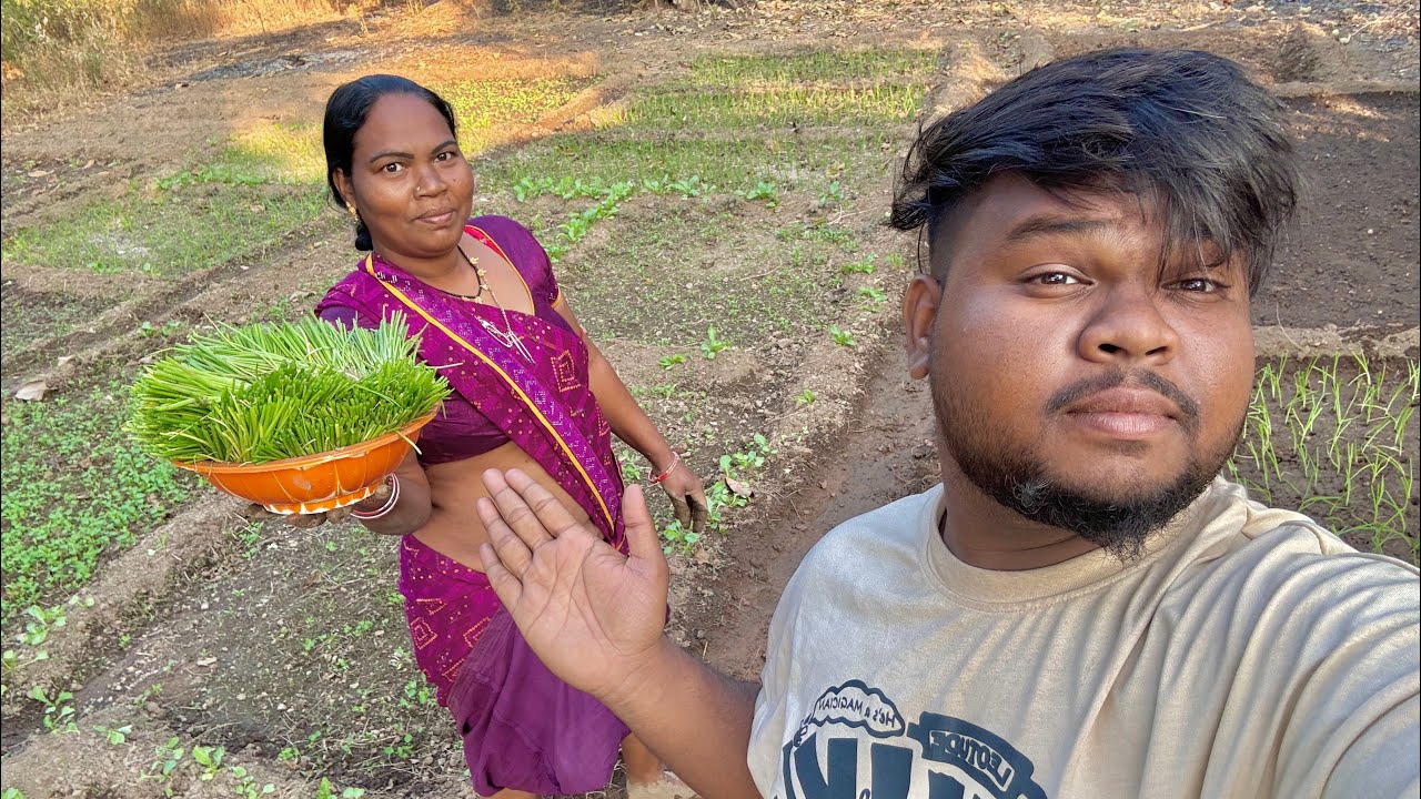 Aaj Mummy Ke Saath Lagayege Piyaja 🧅#desivlog #villagerlifestyle #indianvlogger #vlog #india 