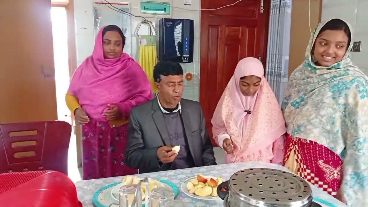 খাবার নিয়ে হুরো হুরি 😂 | আত্মীয়র বাড়ির মজার রান্না | Shahi Farjana