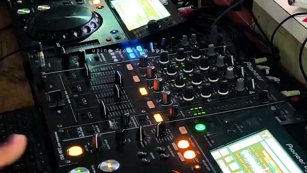 OLDSCHOOL TECHNO 1994 2000 XDJ700
