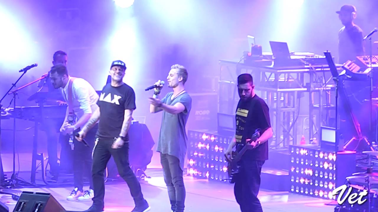 MAX PEZZALI feat ELYA ZAMBOLIN- L' universo tranne noi