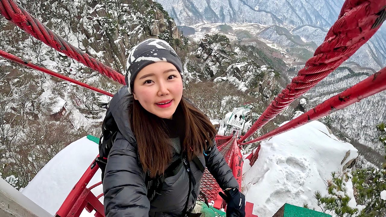 [Hiking] 전북 완주 대둔산 등산 | 나홀로 아찔한 절벽에 걸쳐진 구름다리와 짜릿한 삼선계단 타고 호남의 금강으로🏔️ | 대둔산↔칠성봉 | 대둔산도립공원 | 산림청100대명산