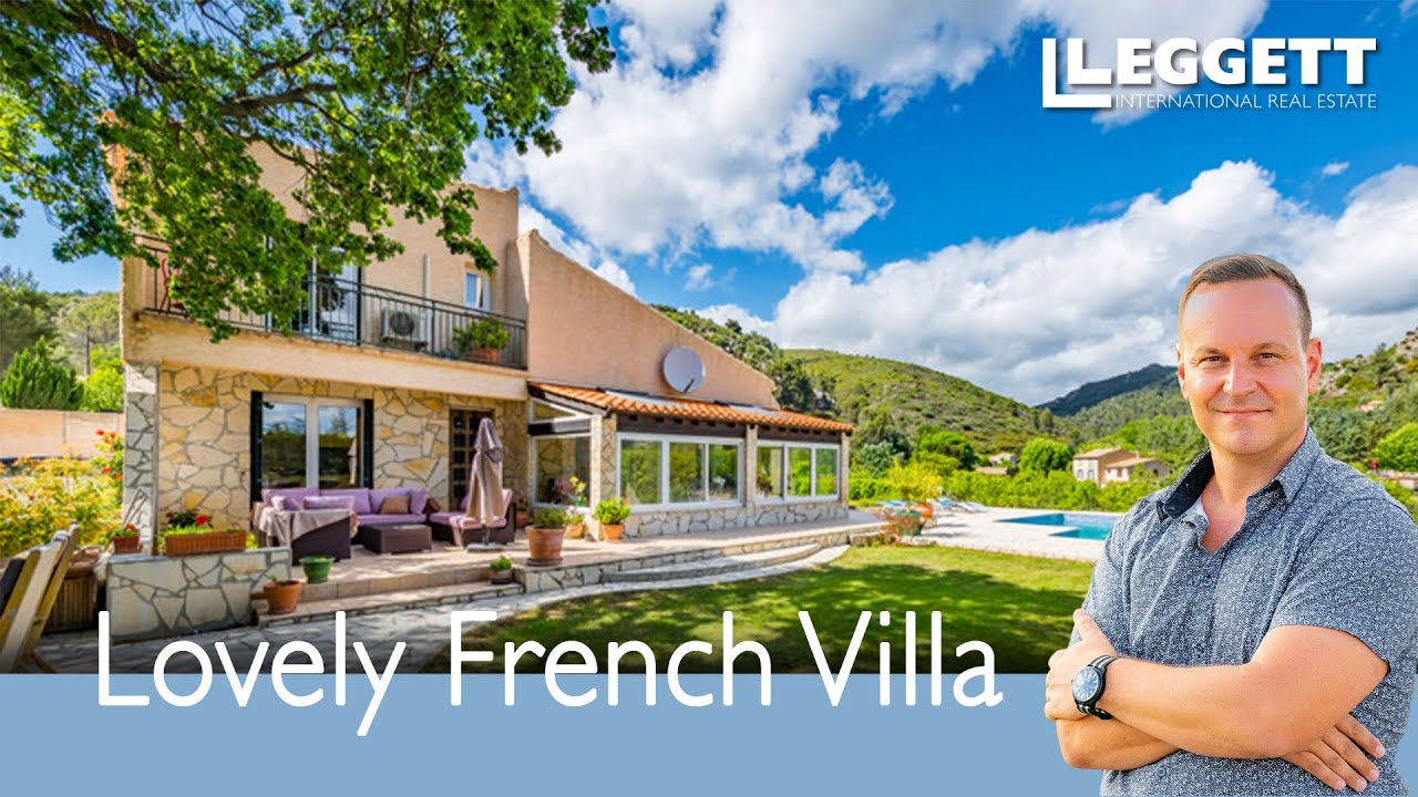 Caunes Minervois - Beautiful French Villa with an Apartment, a Swimming Pool, a Garden with a View