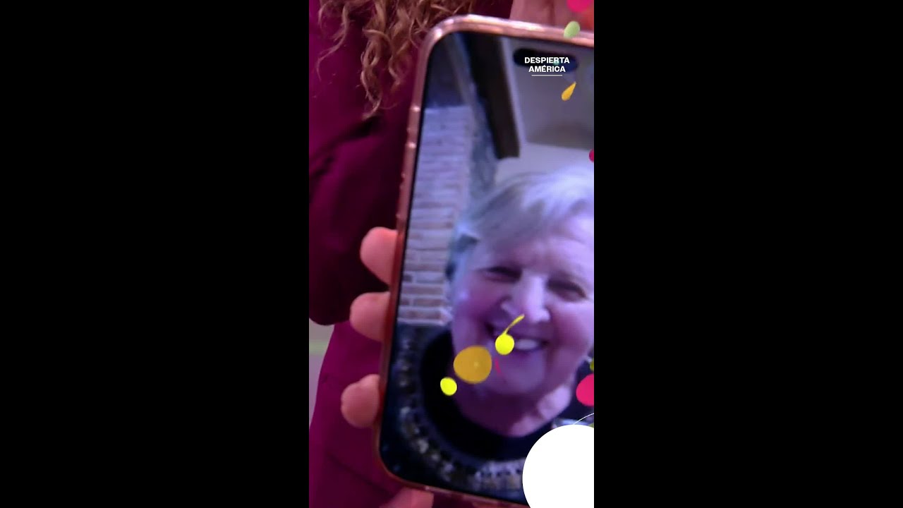 Jomari Goyso sorprendió a su mamá con una videollamada en vivo | #despiertaamérica