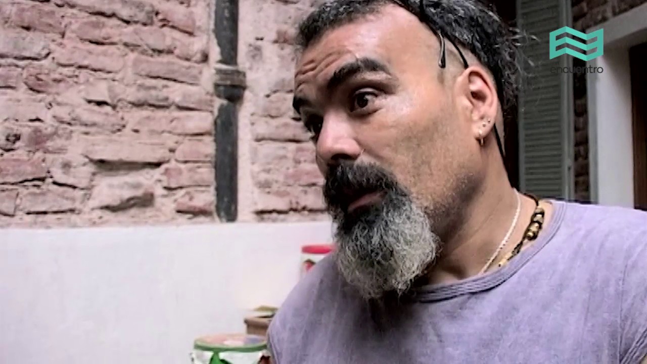 Oficios. Curso de albañilería: Traba de ladrillos (capítulo completo) - Canal Encuentro