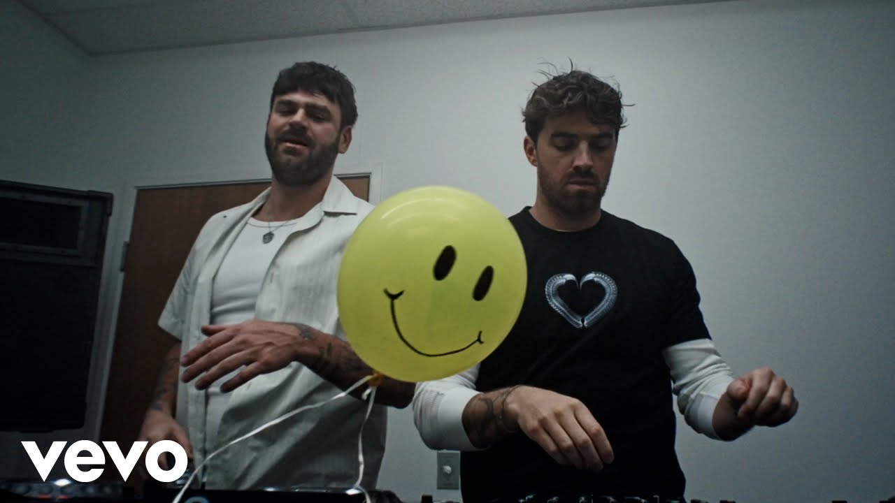 The Chainsmokers, Anna Sofia - Helium (Official Video)