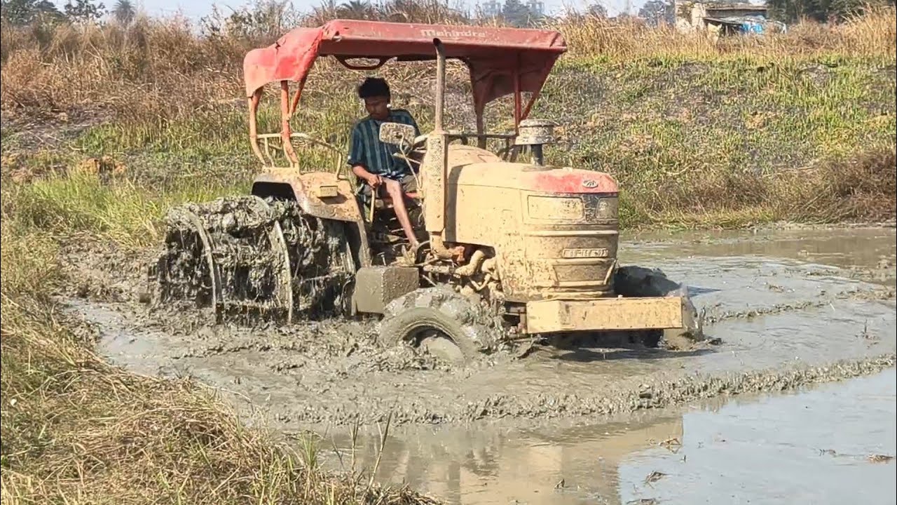 Indian Mahindra 4wd Tractor Working Mud | Tractor Video 