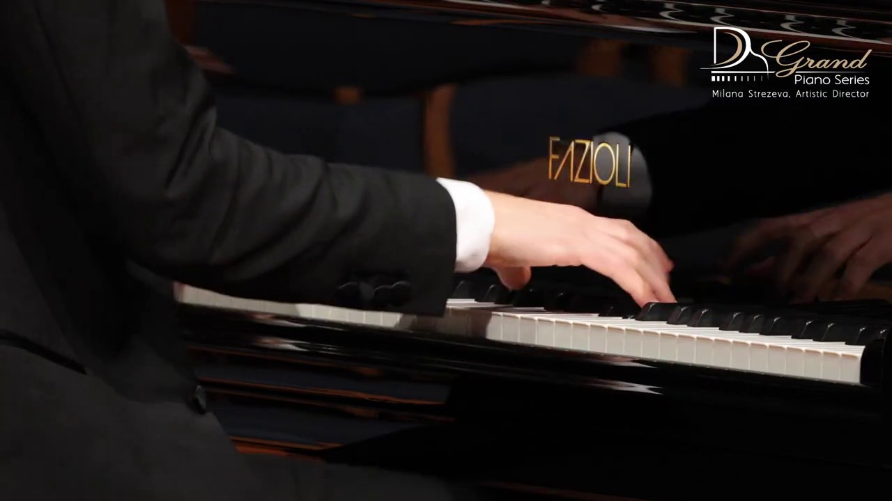 Roman Rabinovich plays George Gershwin: Three Preludes