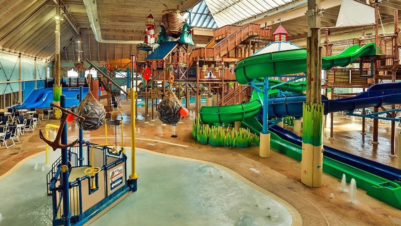 Breaker Bay Indoor Water Park at Blue Harbor Resort in Sheboygan Wisconsin