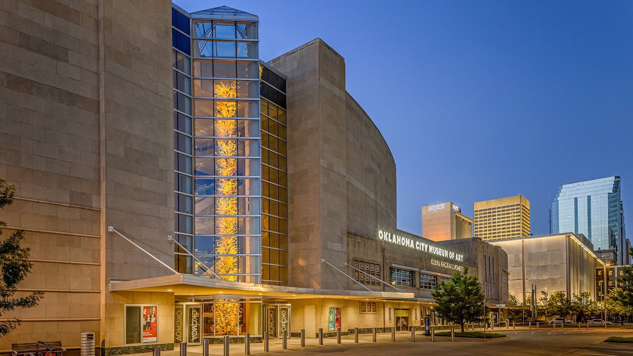 Chihuly Then and Now: The Collection at Twenty | Oklahoma City Museum of Art