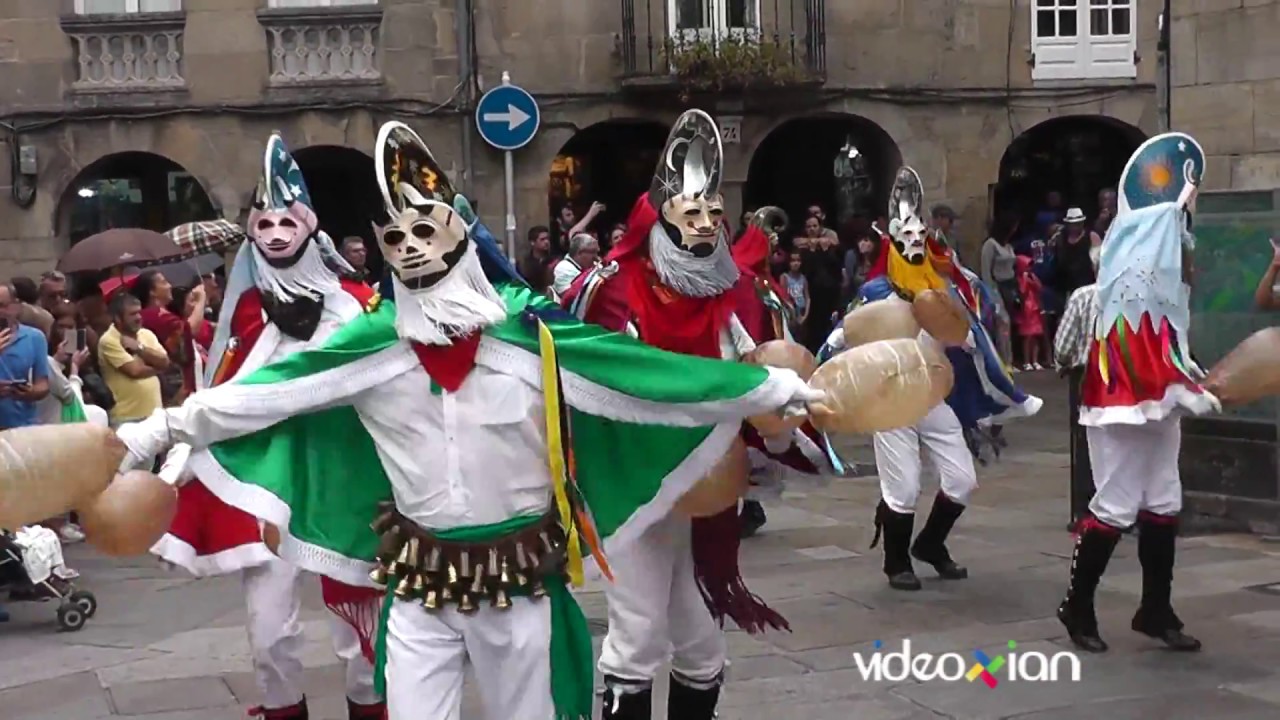 EL CARNAVAL EN GALICIA | DESFILE DOS ENTROIDOS TRADICIONAIS EN SANTIAGO DE COMPOSTELA 2016 | 2017