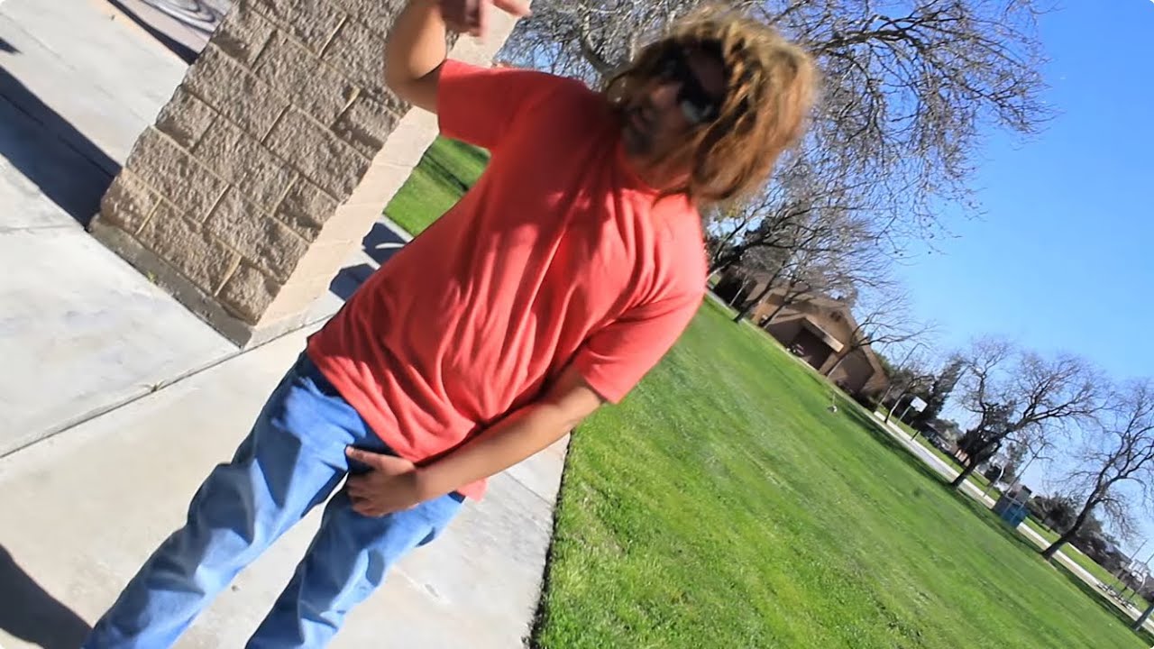 Lil Frozz - The Sound of a Rockstar (Official Music Video)