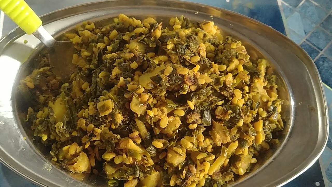 Karanjeet pyaj  II Unique Geeta kitchen 