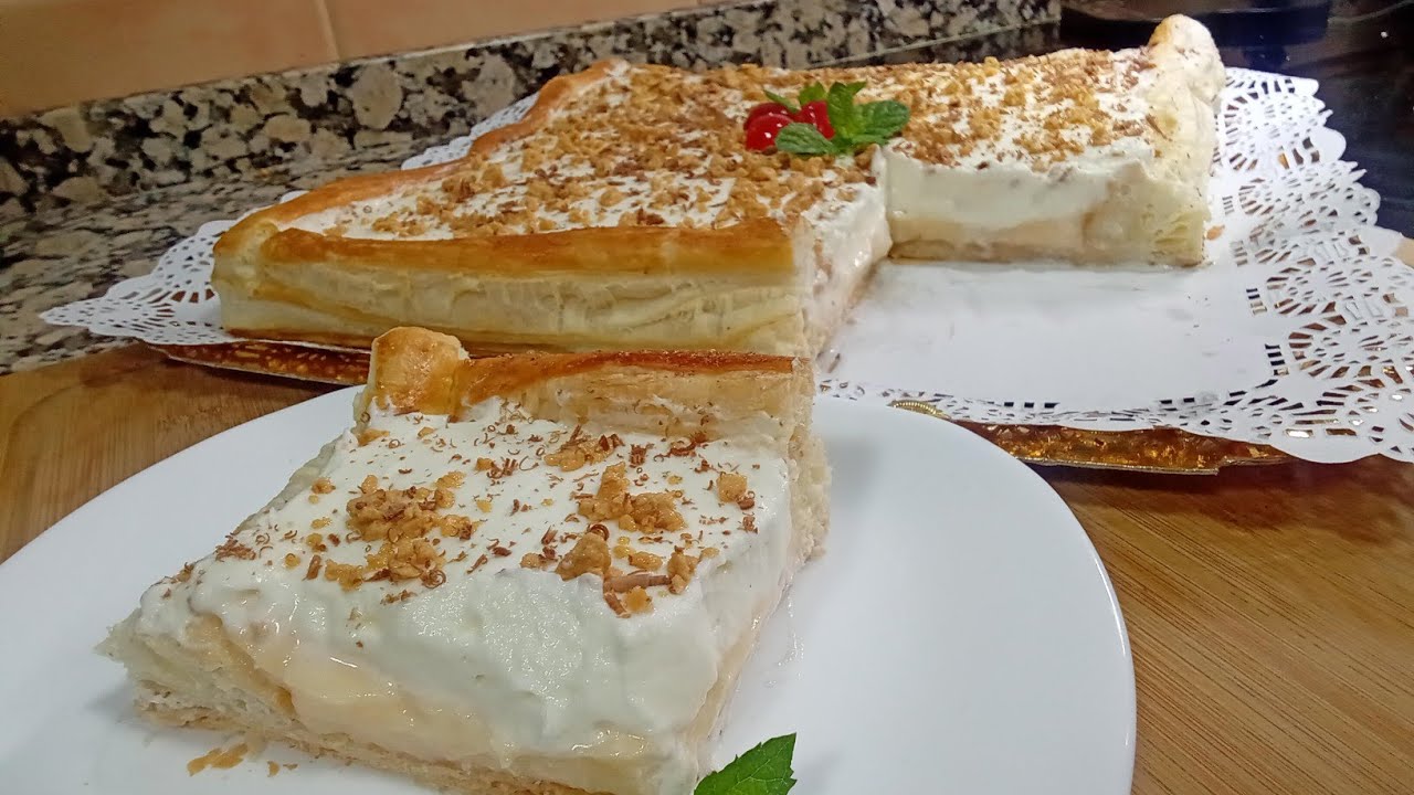 TARTA RIQUÍSIMA PARA LOS AMANTES DEL HOJALDRE, CREMA PASTELERA Y NATA receta muy fácil de preparar👌🏼