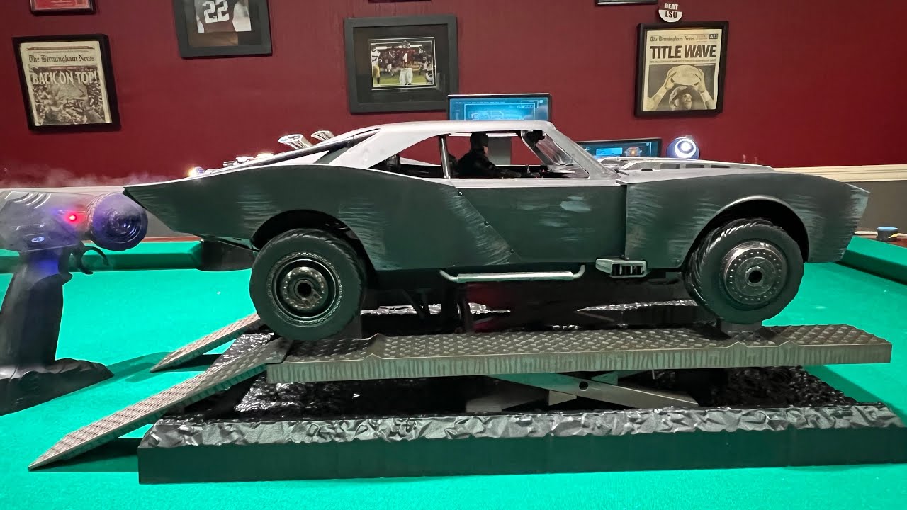 Mattel Creations The Ultimate Batmobile RC Hot wheels The Batman