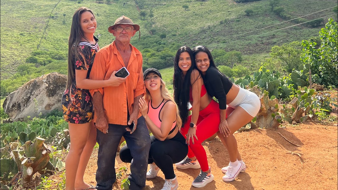 A RESENHA FOI GRANDE NA CASA DE TICOMEU