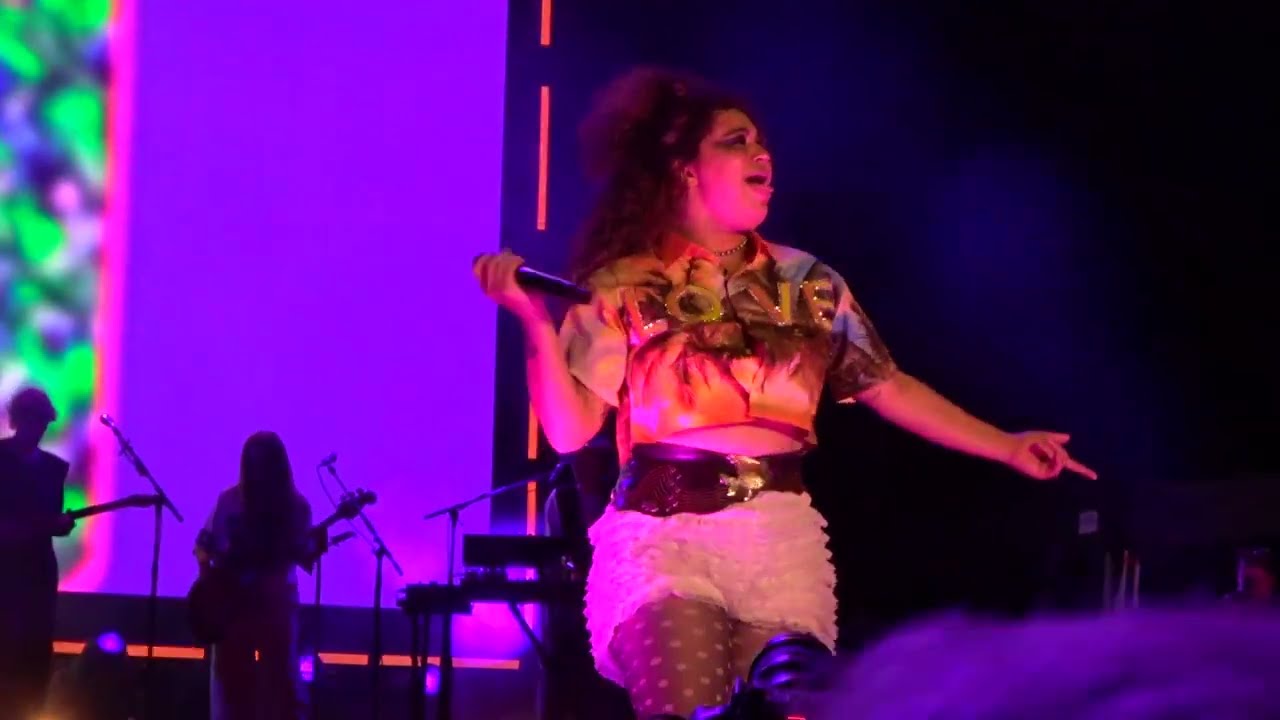 Remi Wolf | Sexy Villain | live OUTLOUD, June 1, 2025