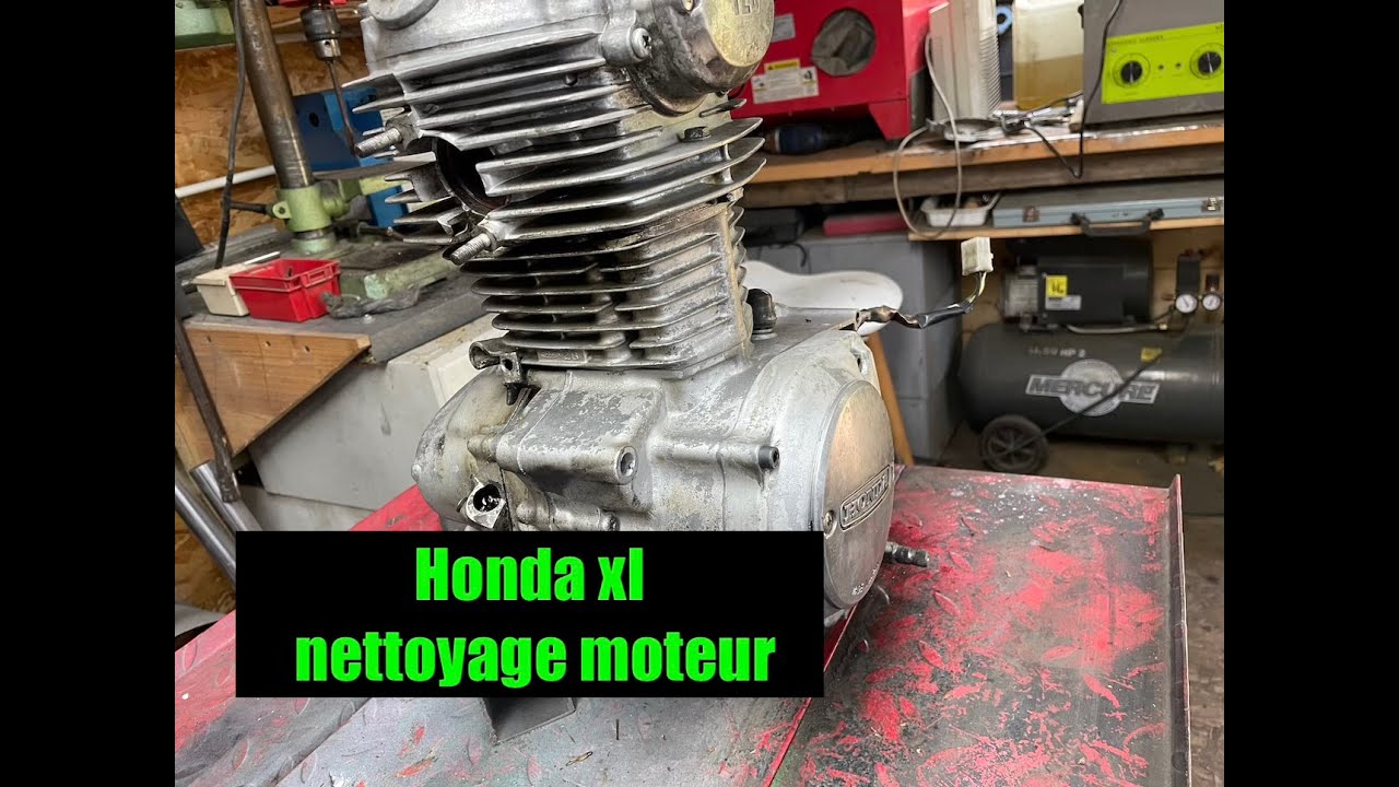 Honda XL 125, moteur, sabot : gros nettoyage (Épisode 3)