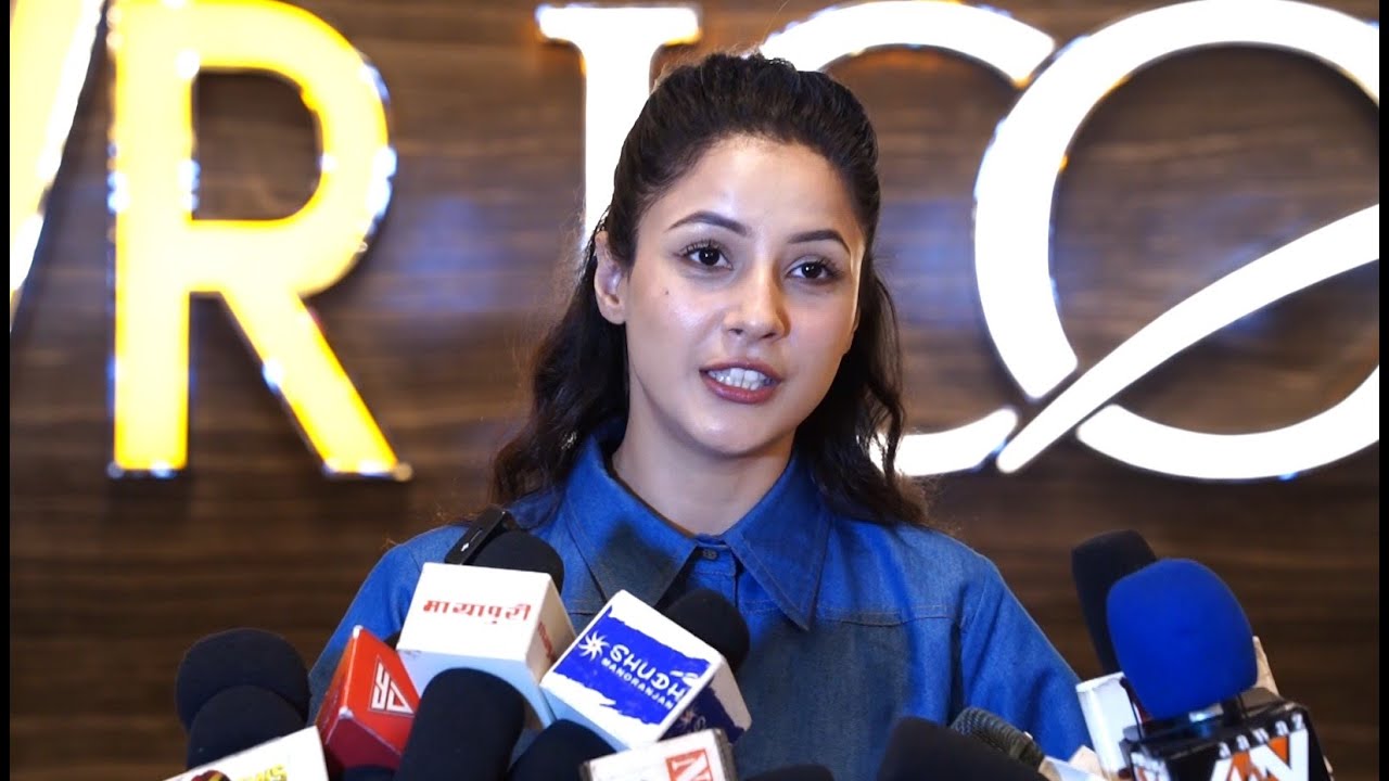 Shehnaaz Gill EXCLUSIVE interview on Her Song at Special Screening Of Vicky Vidya Ka Woh Wala Video