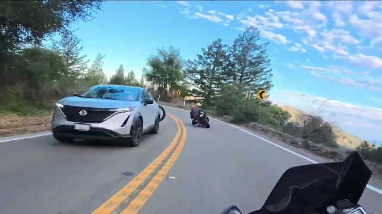 Bajada de montaña en zx6