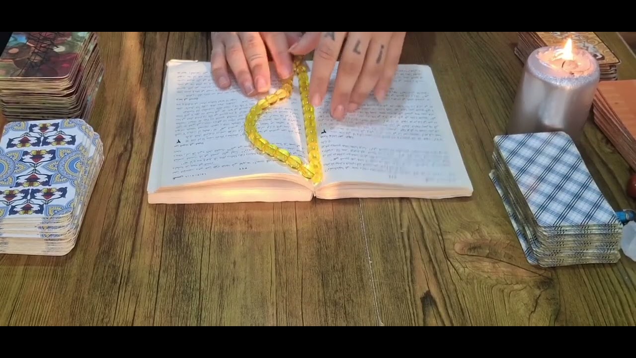 برج الحوت لهذا اليوم ااقوى كشف بالكتاب هتولع يادلو برجل يحضر لك فخ ويراقبك ليوقعك فيه هذا اسمه!! 