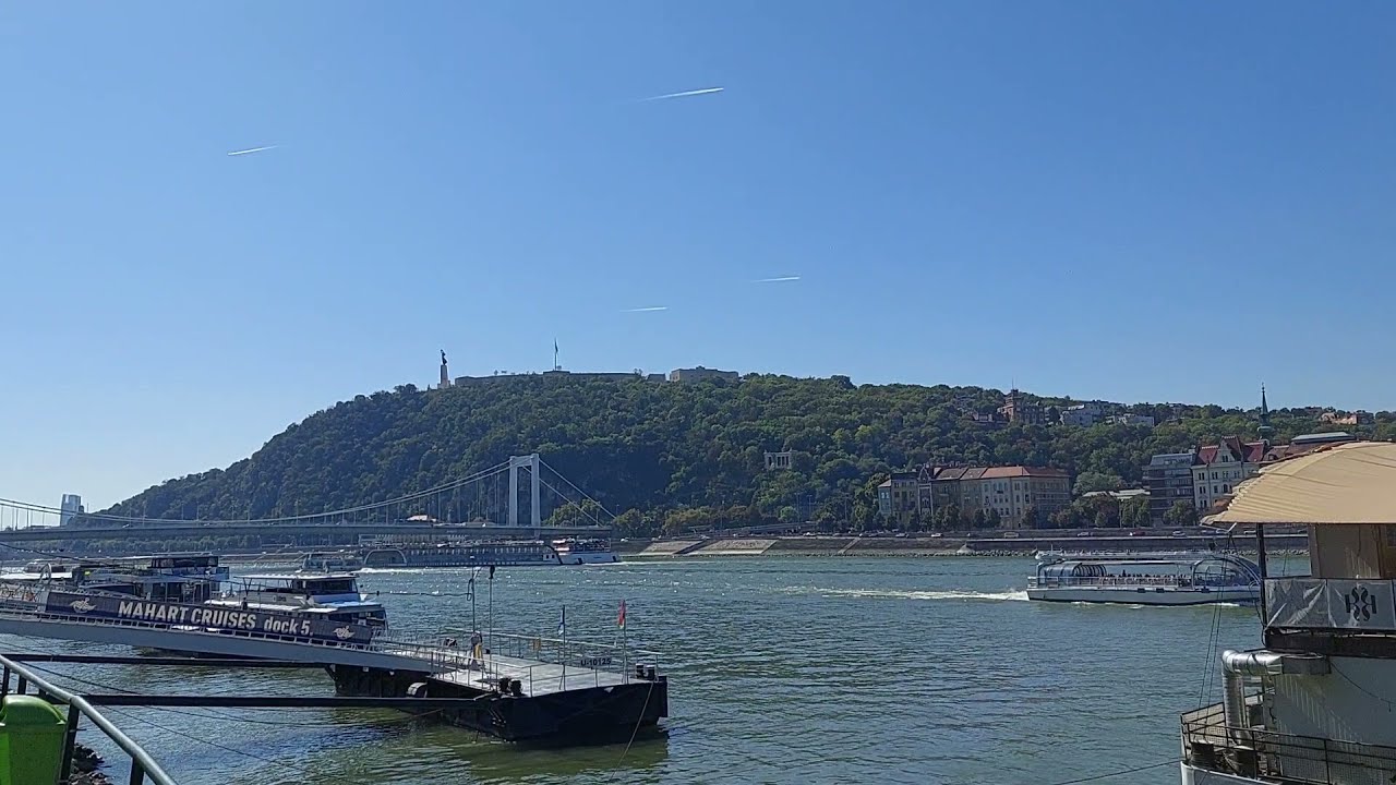 Budapest, délelőtti séta.  2025.09.20. Full HD-video