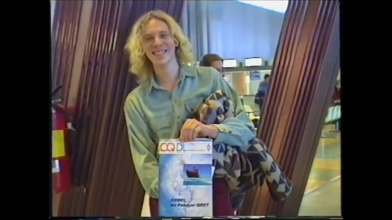 3Y0PI - Arrival back Home - Peter ON6TT and Martin at Zaventem Airport - 1 March 1994