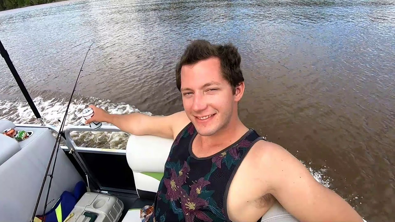 Floods Landing Fishing On The Pontoon Boat (DJs Dives)