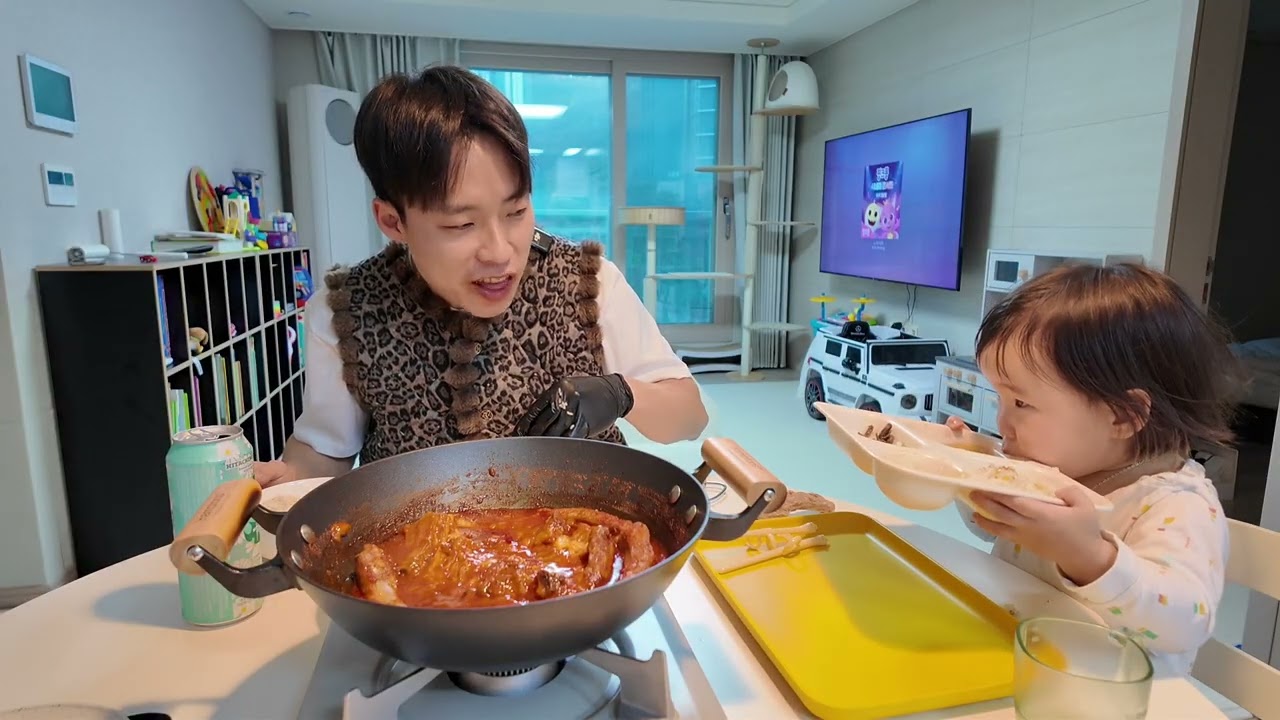 한돈 등갈비찜 꾸르맛~ 와이프 요리 먹방