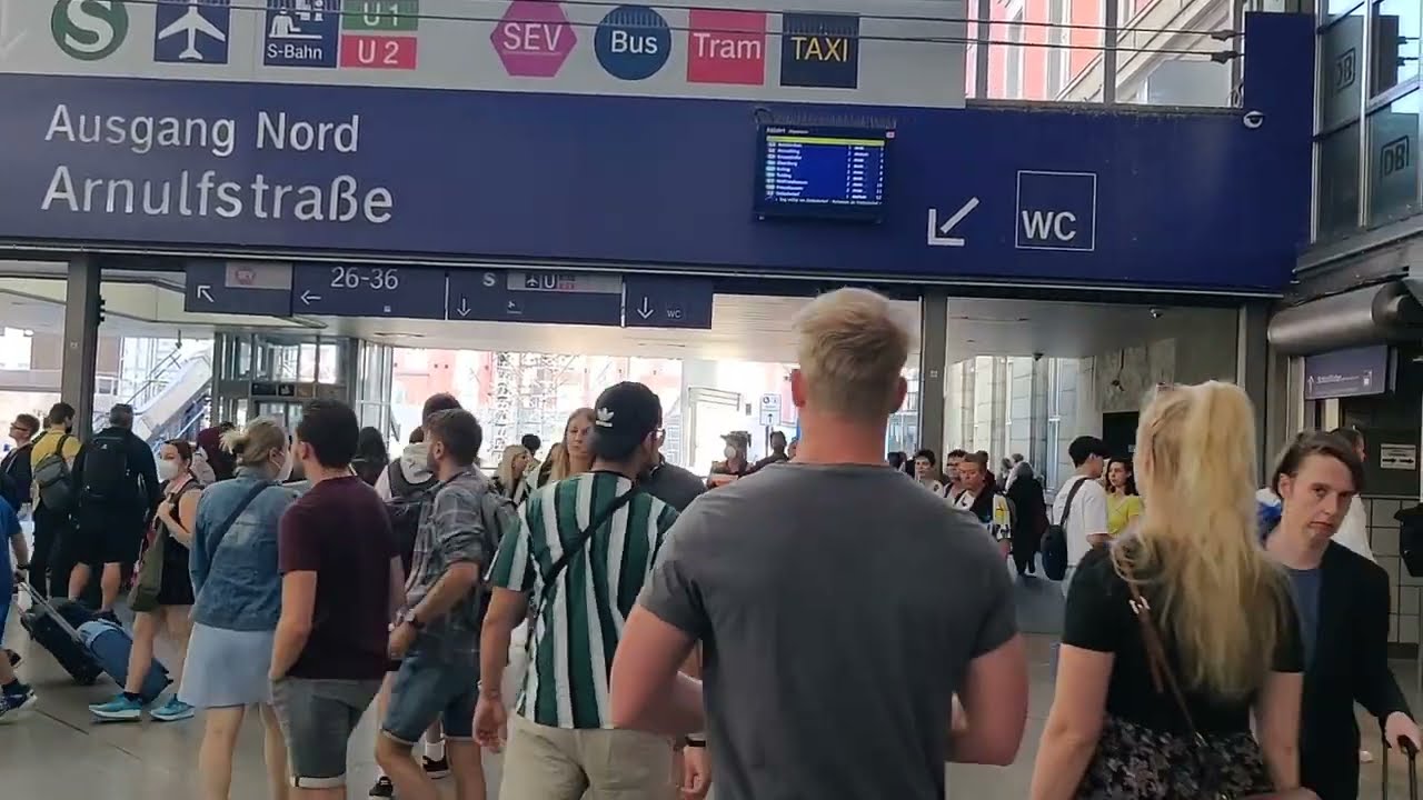 Hand made map of munich platforms | Munich station | M&uuml;nchen hauptbahnhof | videsh ka station dekho