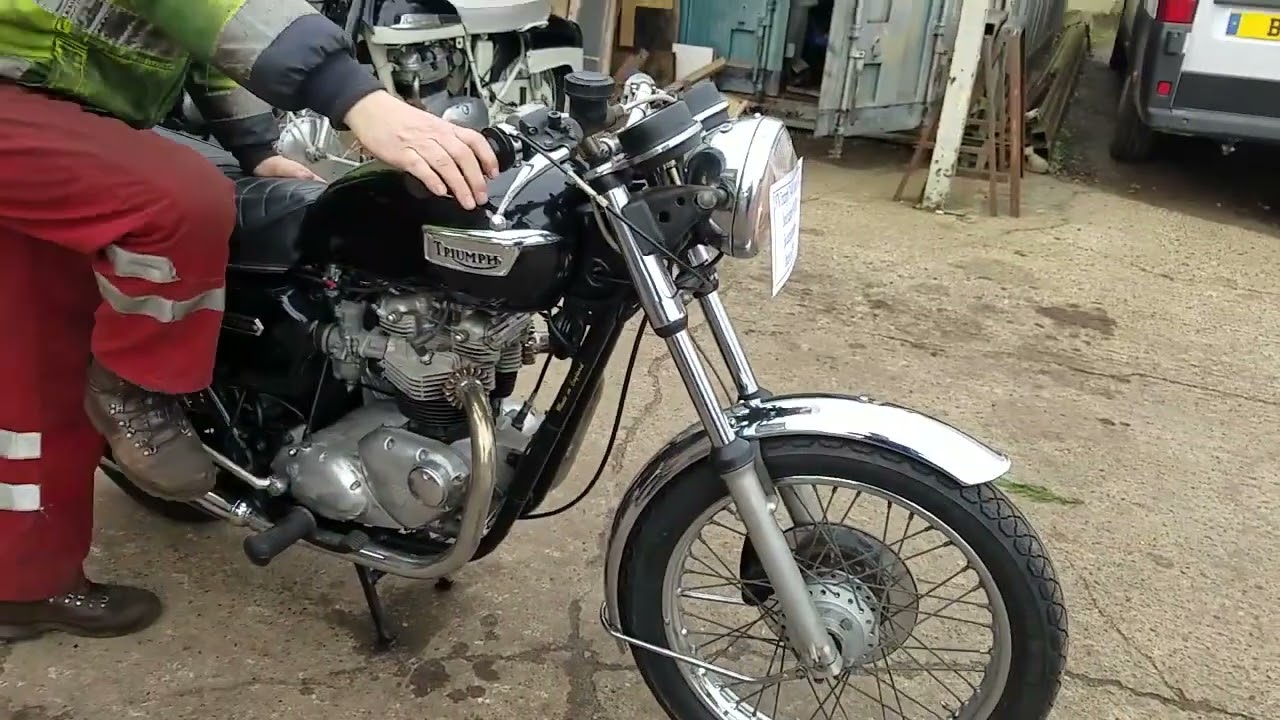1978 Triumph T140V Bonneville 750cc at Andy Tiernans #08746TRI