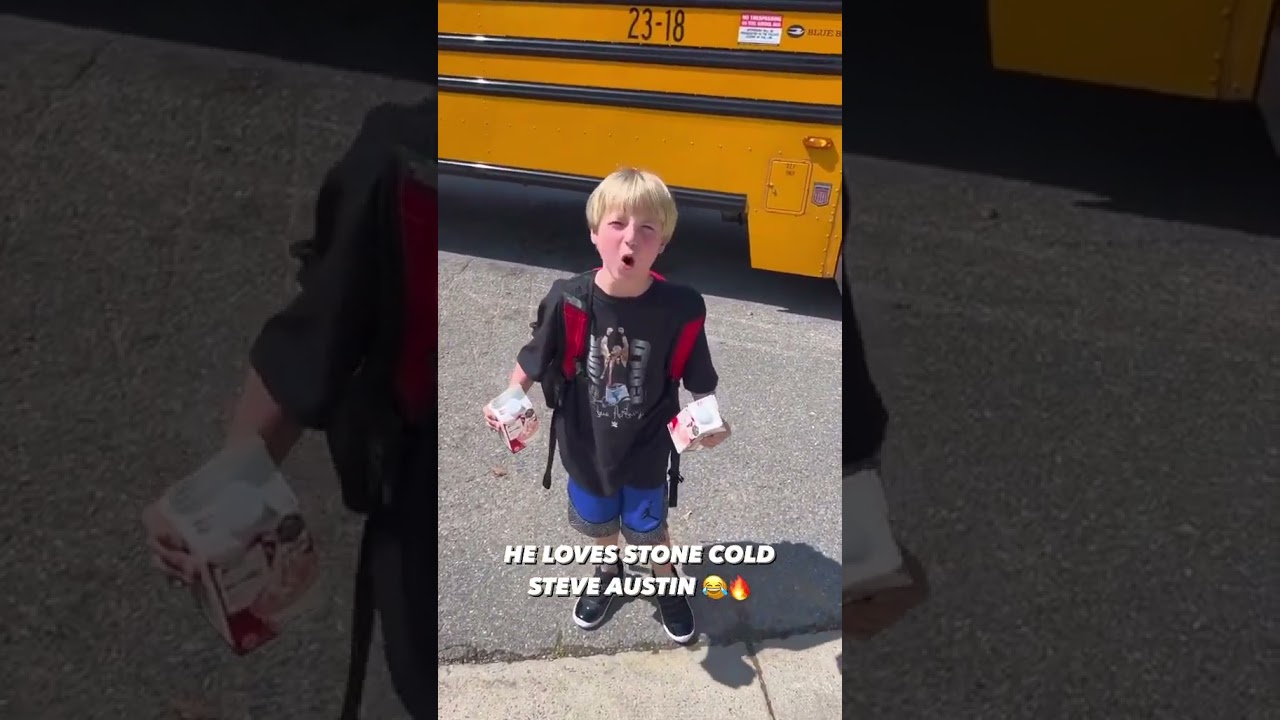 The biggest Stone Cold Steve Austin fan 💪😈 (via @ro_knows_wrestling) 