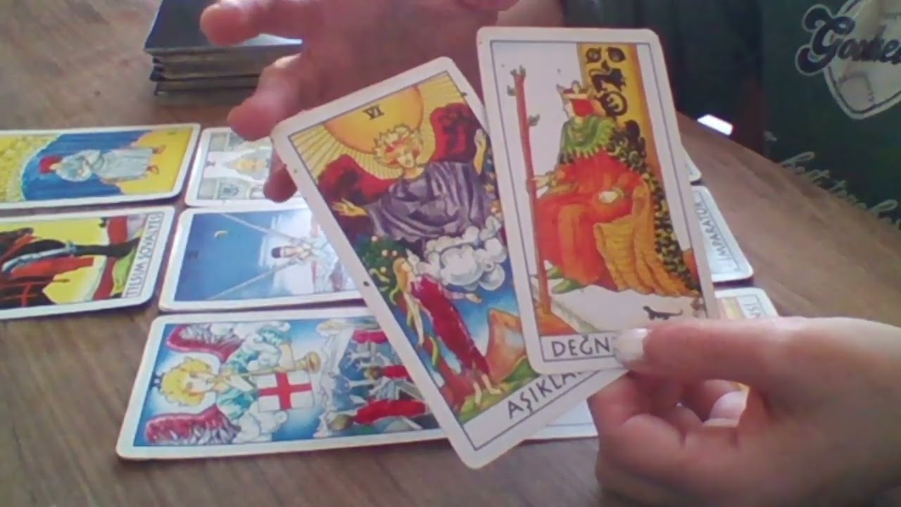 Aklımızdaki Kişi Sizi Çok Şaşırtacak - İlahi Adalet Tarot